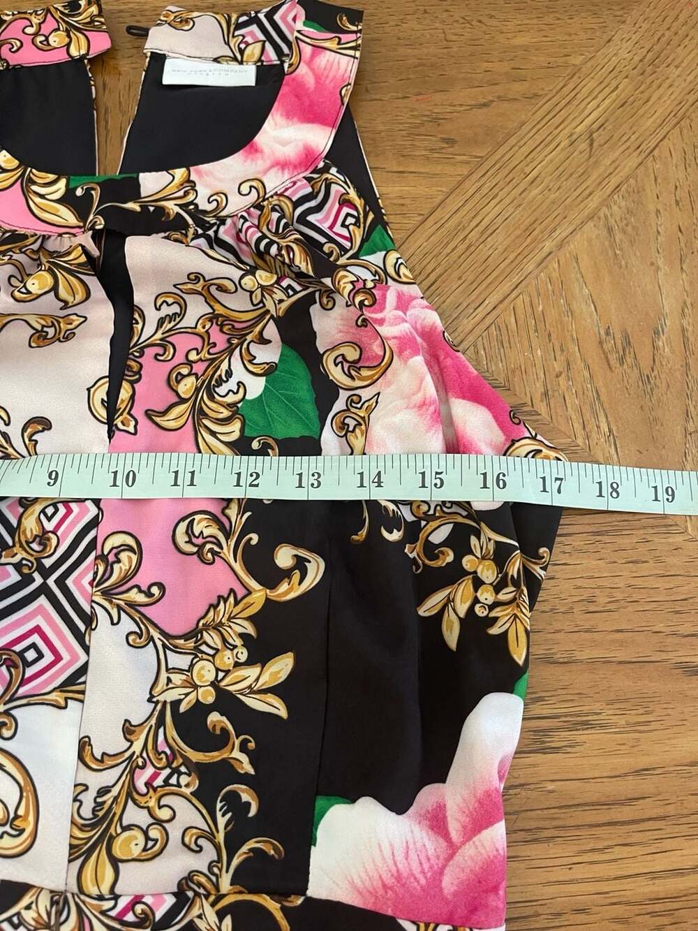 New York & Company Baroque Floral Maxi Dress Pink Gold Bold Print Resort Size S - Picture 9 of 10